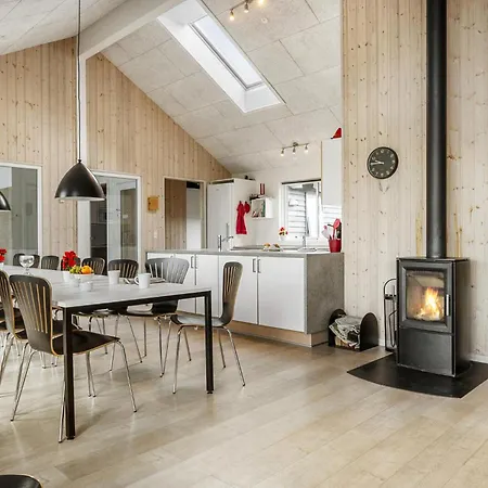 Stunning In Bogense With Sauna Vakantiehuis