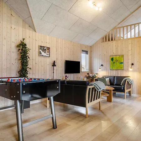 Stunning In With Sauna Bogense