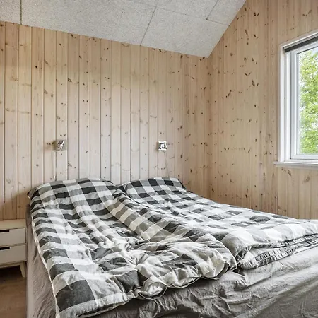 Stunning In With Sauna * بوجنسي