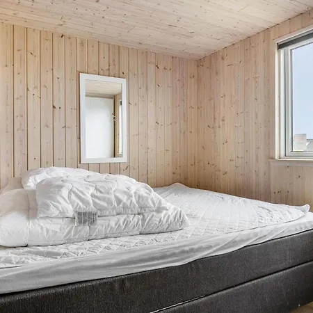 Hébergement de vacances Stunning In With Sauna Bogense